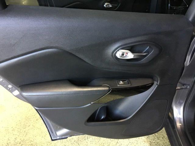 2019 Jeep Cherokee Altitude