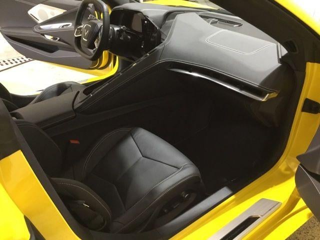 2025 Chevrolet Corvette Stingray 2LT