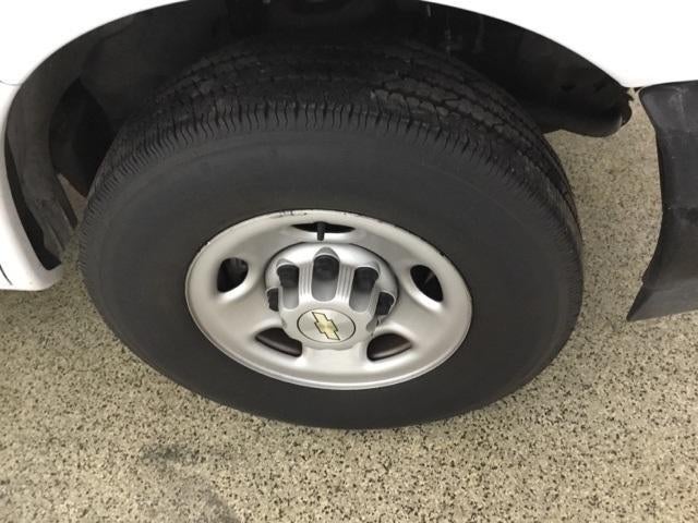 2022 Chevrolet Express Cargo 2500 Base