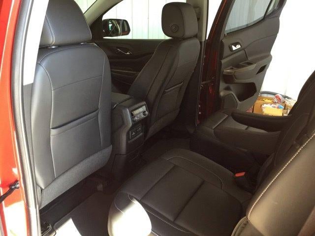 2022 GMC Acadia SLT