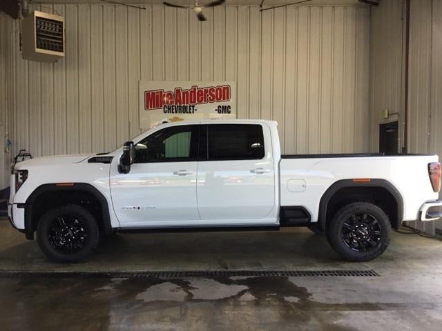 2025 GMC Sierra 2500 HD AT4