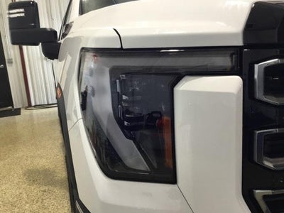 2025 GMC Sierra 2500 HD AT4