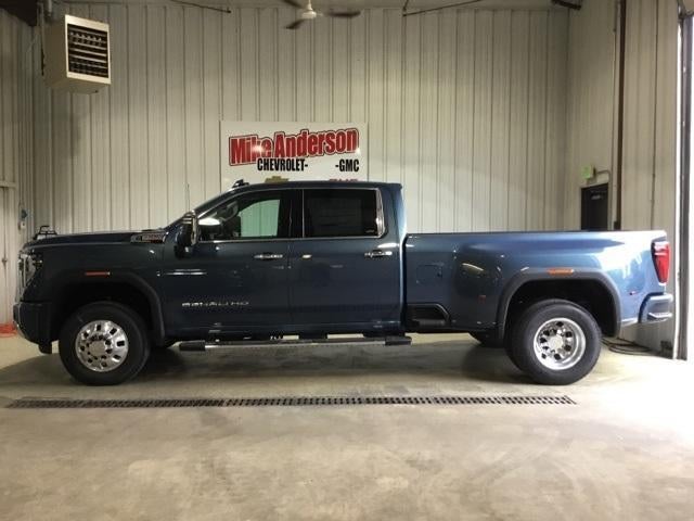 2025 GMC Sierra 3500 HD Denali DRW