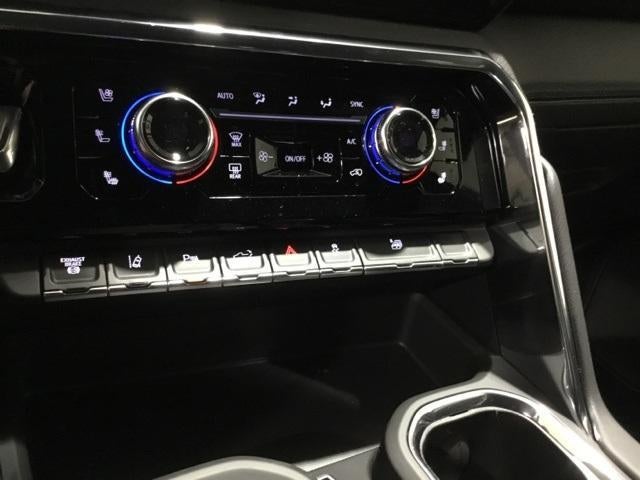 2025 GMC Sierra 3500 HD Denali DRW