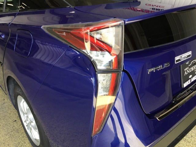 2017 Toyota Prius Two