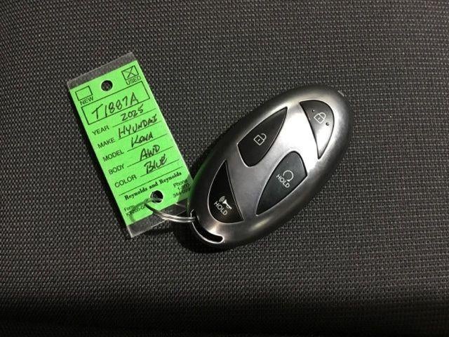 2025 Hyundai Kona SEL Convenience